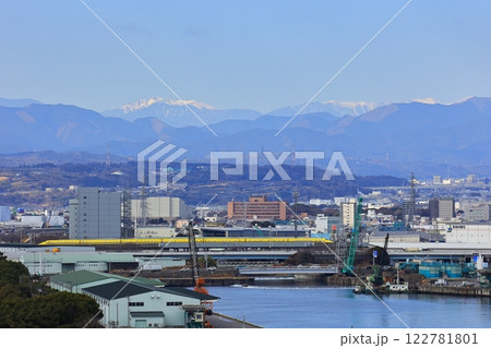 南アルプスとドクターイエロー 122781801