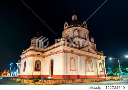San Jeronimo Church at night in Masaya, Nicaragua 122783640