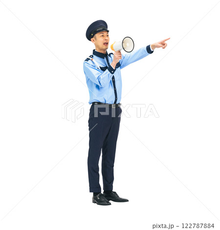 拡声器で呼びかける警備員　手作業で精密に切り抜いた背景透過全身写真PNG 122787884