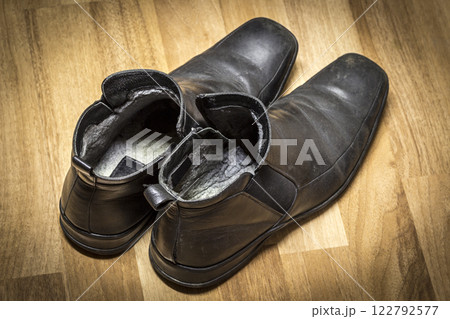 Old boots close-up Old boots close-up 122792577