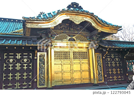 上野東照宮の唐門【東京都台東区】 122793045