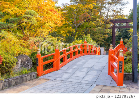 宮城縣護國神社　浦安橋　秋　紅葉 122795267