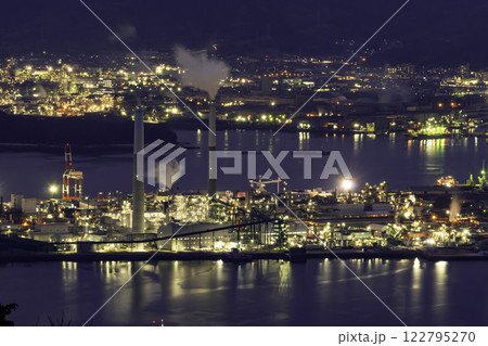 徳山　周南市沿岸部の夜景　山口県周南市 122795270