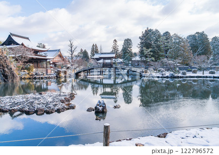 雪の虎渓山永保寺〈岐阜県多治見市〉 122796572