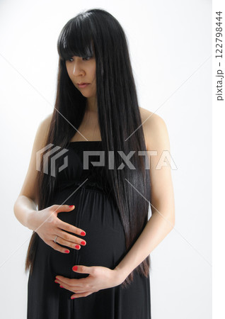 asian pregnant asian pregnant 122798444