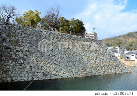 三原城跡 天守台の石垣 三原城跡 天守台の石垣 122802171