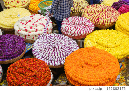 インドベンガルール_アジア最大の生花市場・KRマーケットの風景 インドベンガルール_アジア最大の生花市場・KRマーケットの風景 122802173