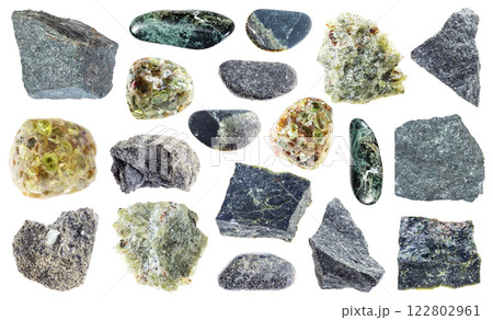 natural specimens of uncut olivine rocks cutout natural specimens of uncut olivine rocks cutout 122802961
