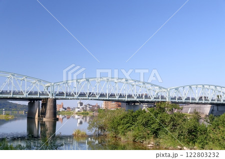 犬山橋鉄道橋　愛知県　犬山市 122803232