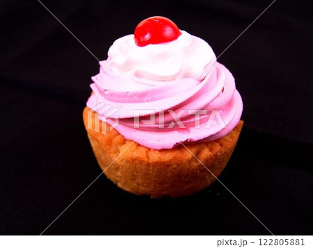 Baked Cream Dessert Ingredients and Recipe 122805881