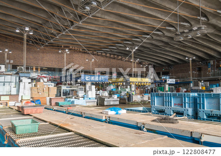 【下関市唐戸市場】 122808477