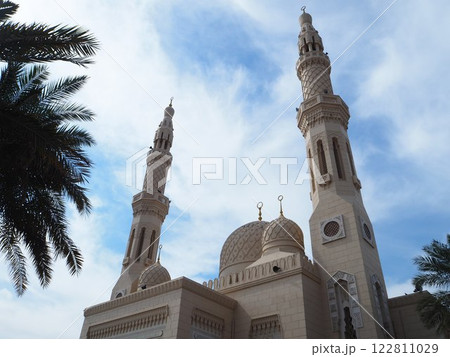 ドバイのジュメイラ・モスク 122811029