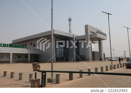 ナイジェリアのアブジャ＝カドゥナ鉄道のイドゥ駅（アブジャ） 122812465