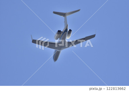 自衛隊機 多用途支援機U-4 離陸 入間基地所属 青空 122813662