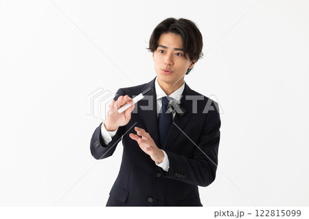 コンサルタントのイメージ　(写真素材) 122815099