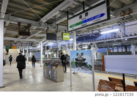 JR東日本飯山線の戸狩野沢温泉駅から替佐駅までの風景(2022年12月) 122817150