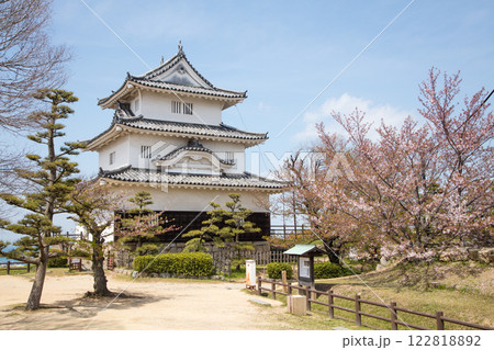 丸亀城の春 丸亀城の春 122818892