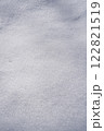 冷たい空気が漂う白い雪原、シンプルで美しいテクスチャ素材 122821519