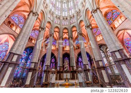 Cathedral of Saint Peter, Beauvais, Oise, France 122822610