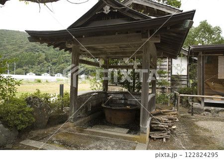 浦島神社 手水舎1 浦島神社 手水舎1 122824295