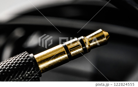 audio mini jack connector close up view audio mini jack connector close up view 122824555