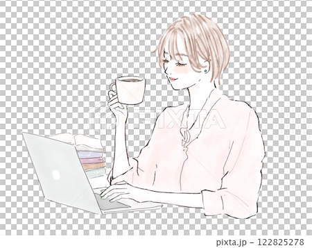 コーヒーを飲みながらパソコンを使う女性 コーヒーを飲みながらパソコンを使う女性 122825278