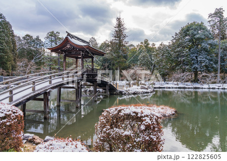 雪の虎渓山永保寺〈岐阜県多治見市〉 122825605
