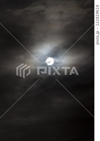 Full moon and cloud 122829619