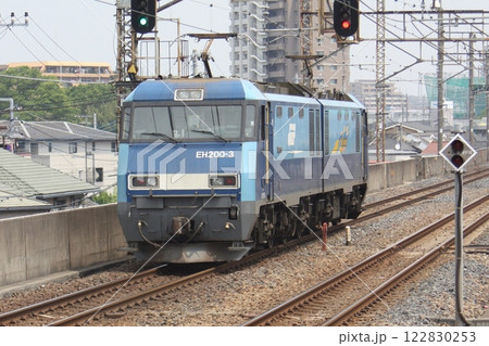 EH200 122830253