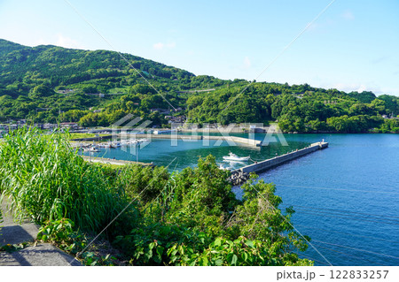 旧赤崎小学校展望所から見える福浜漁港（赤崎港） 122833257