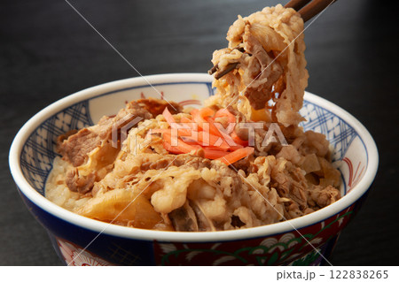 牛丼 牛丼 122838265