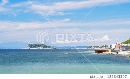 初夏の江ノ島 122843397