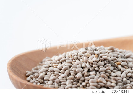 ホワイトチアシードのクローズアップ 122848341