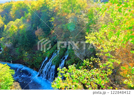 北海道紀行　　　10月の白ひげの滝　　　　 122848412