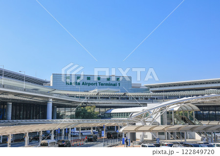 成田空港 第1ターミナル 青空 成田空港 第1ターミナル 青空 122849720