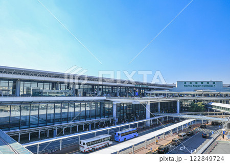 成田空港 第1ターミナル 青空 成田空港 第1ターミナル 青空 122849724
