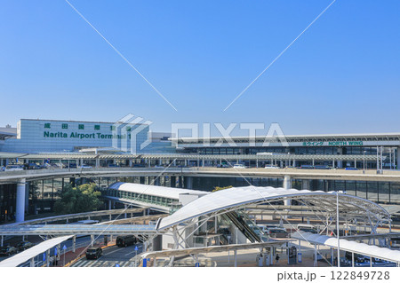 成田空港 第1ターミナル 青空 成田空港 第1ターミナル 青空 122849728