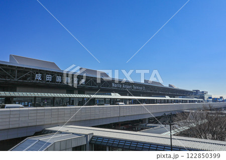 成田国際空港　第2ターミナル　青空 122850399