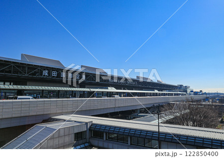 成田国際空港　第2ターミナル　青空 122850400
