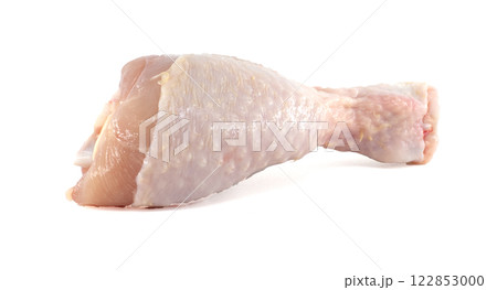 Raw chicken leg isolated on white background 122853000