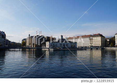ジュネーヴの街並み スイス ジュネーヴの街並み スイス 122853915