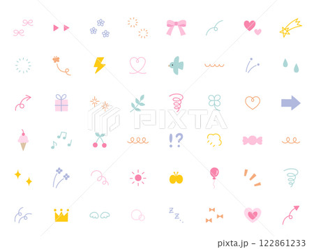 手書き風のシンプルアイコンのベクターイラストセット。飾り、ハート、シンプル、星、花、蝶 122861233