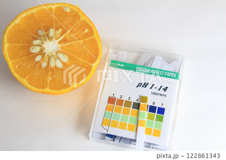 夏みかんのPH測定のイメージ 夏みかんのPH測定のイメージ 122861343
