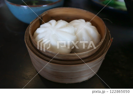 Chinese stuffed bun , steamed dumplingor steamed bun 122865050