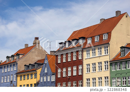 Old Nyhaven port, famous place in Copenhagen, Denmark. 122868348