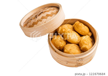 Japanese Taiyaki Fish Shaped Cake with Sweet Red Bean Paste isolated on white background. top view 122870684