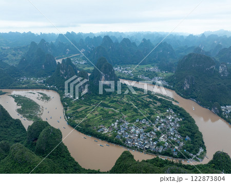 Beautiful landscape of yangshuo county,China Beautiful landscape of yangshuo county,China 122873804