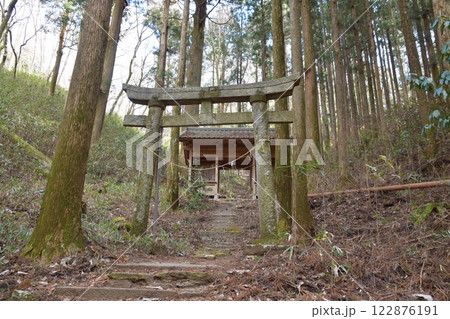 竪破山 122876191