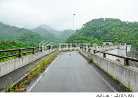 東郷ダム（重力式コンクリートダム） 122876938