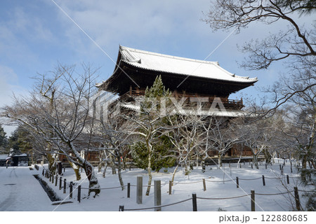雪の南禅寺 三門 京都市左京区 雪の南禅寺 三門 京都市左京区 122880685